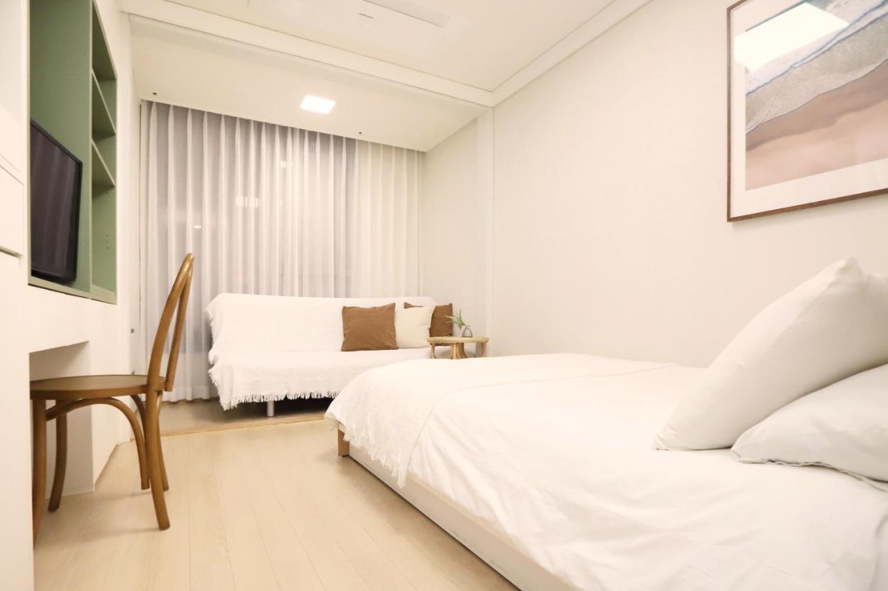 Apartment The Share Myeongdong Seoul Exterior photo